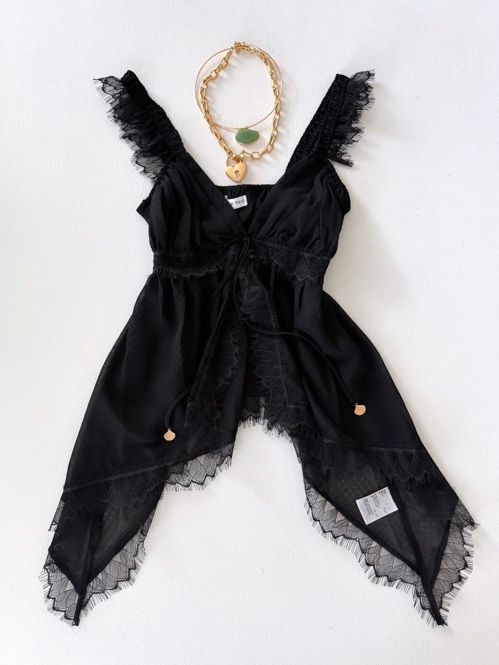 Know This Black Lace Fairy Handkerchief Hem
Babydoll Top XS Romantic